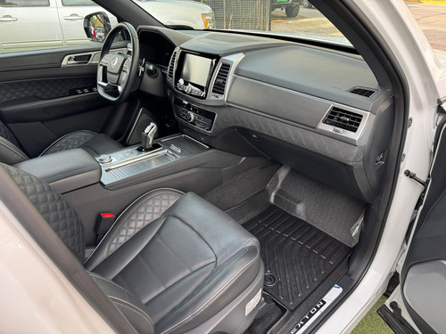 SsangYong Rexton 2.2Td Limited Plus At8 4Wd