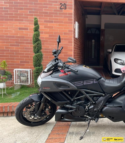 Imagen 3 de 6 de Ducati Diavel, 2015 Motor 1200cc