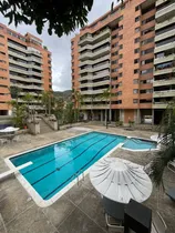 Comprar Urbnizacion Las Esmeraldas, En Calle Ciega Con Vigilancia, Se Vende O Alquila Apartamento De 201 M2  Actualzado, En Excelentes  Condiciones. Cocina Con Electrodomesticos Nuevos Y Baños Remodelados