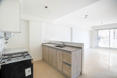 2 Ambientes En Caballito Con Parrilla Individual
