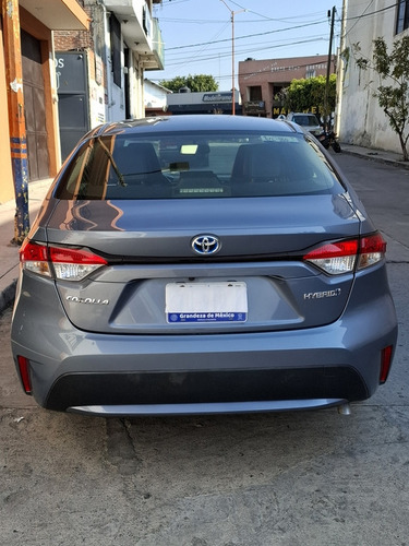 Toyota Corolla 1.8 Hybrid At