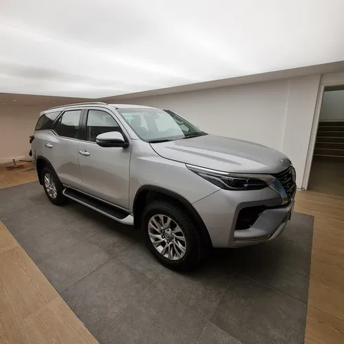 Toyota Sw4 2.8 Srx 177cv 4x4 7as At