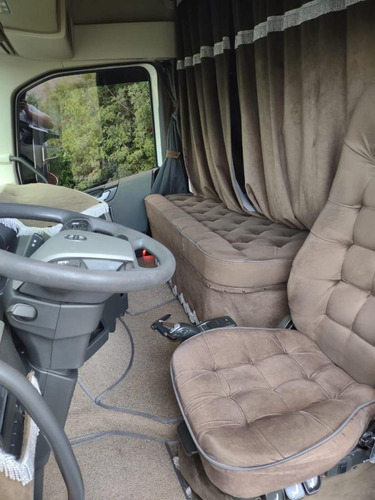 Imagem 6 de 9 de Fh-500 Globetrotter 6x2