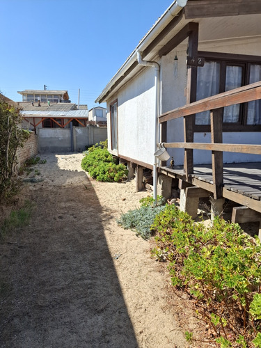 Se Vende Hermosa Propiedad Recinto Privado, En El Tabo