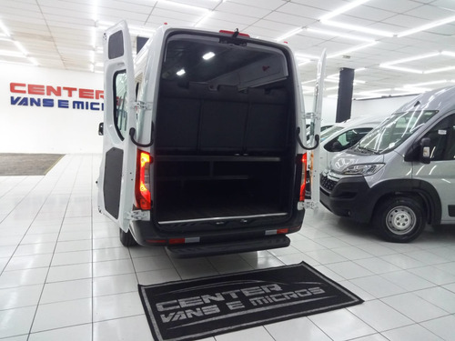 Sprinter Escolar Com 28 Lugares 2025