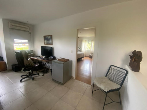 Casa Chalet En Venta En Ciudad Jardin, Tres De Febrero, G.b.a. Zona Oeste