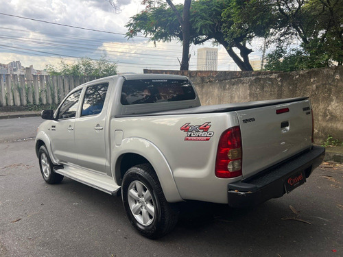 Toyota Hilux 3.0 SRV 4X4 CD 16V TURBO INTERCOOLER DIESEL 4P AUTOMÁTICO