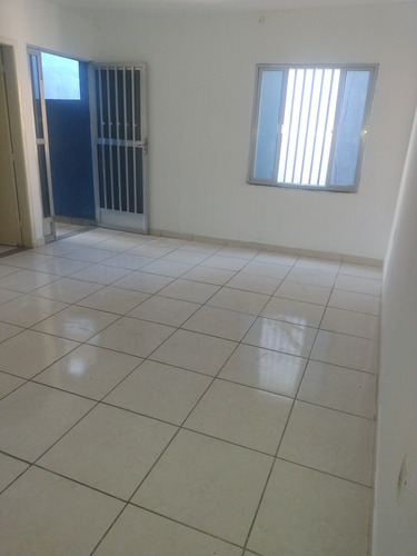 Apt 01 Quarto Parque Alian Sjm