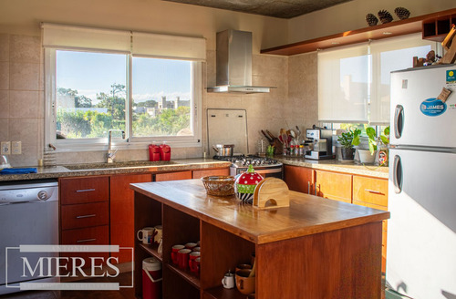 Venta Casa 3 Dormitorios - Tío Tom Punta Ballena (ref: Atm-1218)