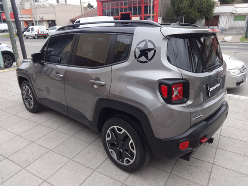 Jeep Renegade 4x4 Trailhawk 2.0 At { Excelente Estado }