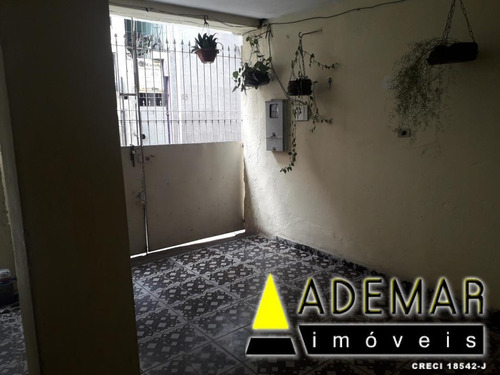 Imagem 7 de 15 de Vende Se Ótima Casa - 947