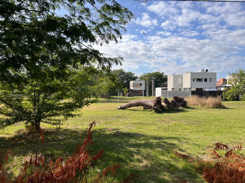 Lotes En Venta San Carlos, La Plata 149 Y 42, La Plata - 9.85 X 28.0m