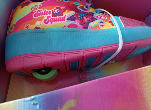 Tenis Patin Trolls Apache Talla 21 Con Luces De Colores