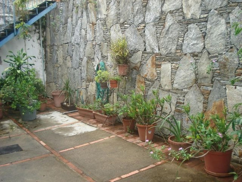Imagen 27 de 28 de Amplia Casa En Venta En Santa Paula #22-10002