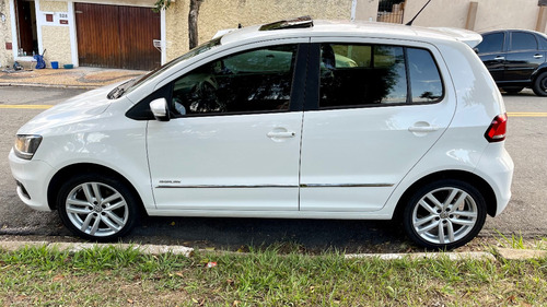 Vw Fox Highline 15/16 1.6 16v Único Dono Completo + Teto