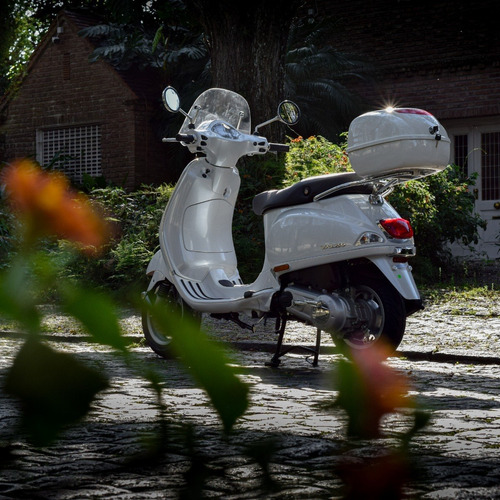 Imagen 18 de 18 de Vespa Vxl 150 Blanco Financiación Disponible
