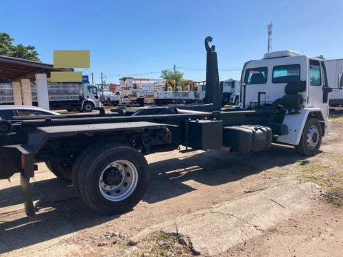 Imagem 4 de 15 de Caminhão Ford Cargo 1722 2002 C/ Roll On Off Imavi G18