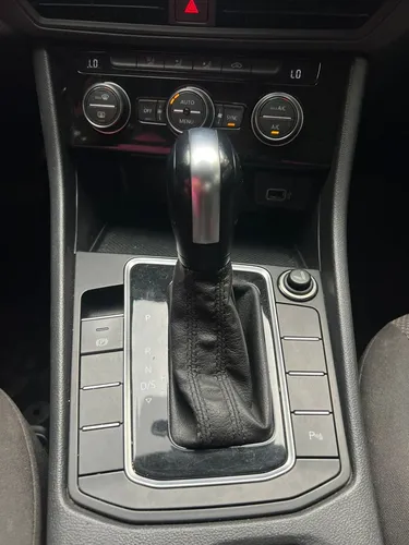 New Jetta Comfortline 1.4 Turbo Automático