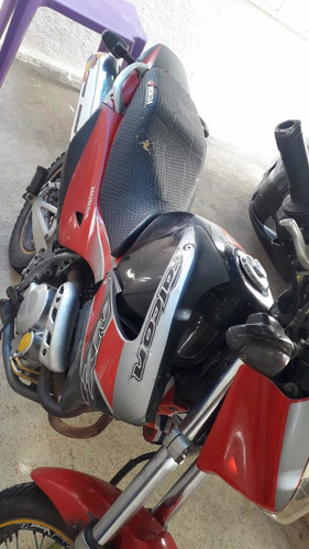 Imagem 3 de 3 de Honda Nxr400