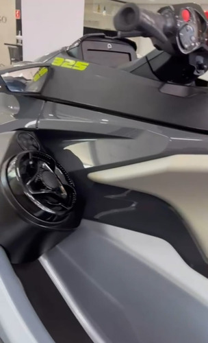 Jet Ski Seadoo Rxt X Rs 325, 2024 - Ñ Yamaha