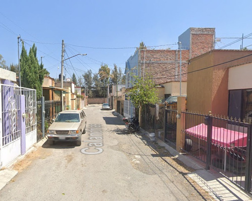 Sk01- Casa En Remate Bancario En C. Calandrias, Loma Bonita, La Barca, Jal. (65% Debajo De Su Valor Comercial, Solo Recursos Propios)