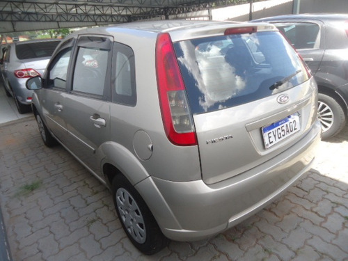 Imagem 6 de 7 de Ford Fiesta Hatch 1.0 4p Class Flex