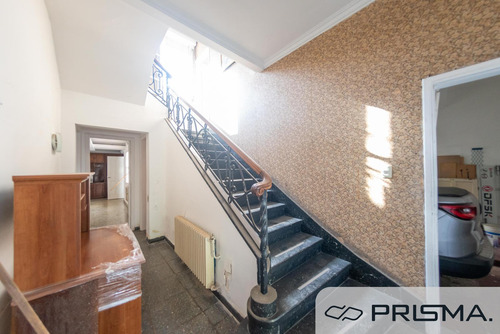 Casa - 4 Dorm - Cofico. Apta Credito