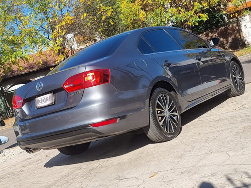 Imagen 9 de 16 de Volkswagen Vento 2.0 Tsi Dsg Automatico