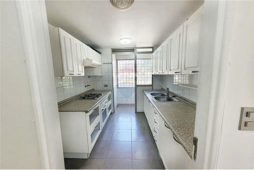 Imagen 6 de 13 de Oportunidad! Impecable Y Acogedor!! Cerca Metro