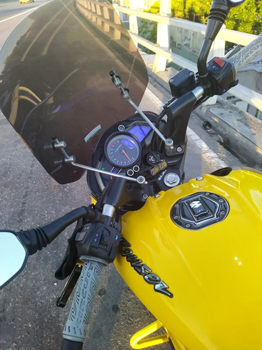 Bajaj Rouser Ns 200