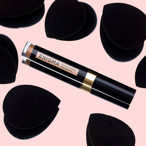 Enigma | Corrector Fluido Acabado Natural De Larga Duración