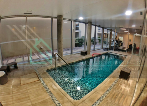 Apartamento En Edificio Altos Del Plata De 2 Dormitorios