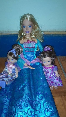 Barbie La Princesa De La Isla Y Princesitas