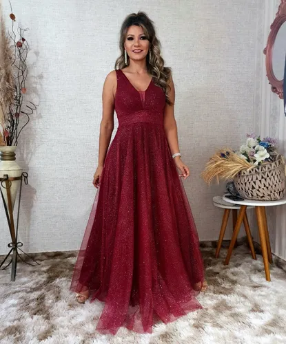 Vestido vinho de madrinha 2025