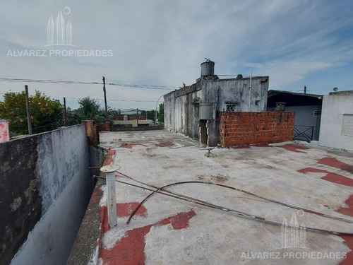 Imagen 18 de 30 de Casa Departamento Locales 5 Ambientes Venta El Palomar Ideal Galpón Depósito