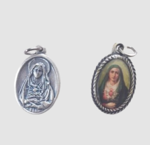 Medalla De La Dolorosa Con Cadena