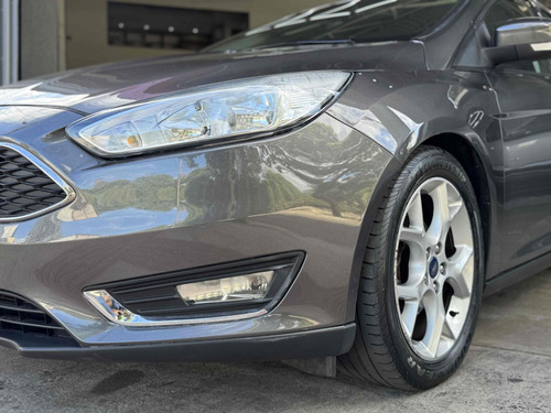 Ford Focus 2.0 SE FASTBACK 16V FLEX 4P POWERSHIFT
