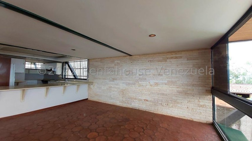 Imagen 4 de 14 de Casa En Venta Los Naranjos 22-21965 Eva Castillo 0414.306.72.20