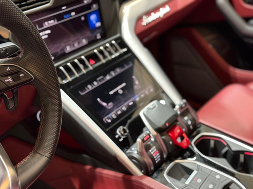 Lamborghini Urus 4.0 V8 TURBO GASOLINA LP650-4 AUTOMÁTICO