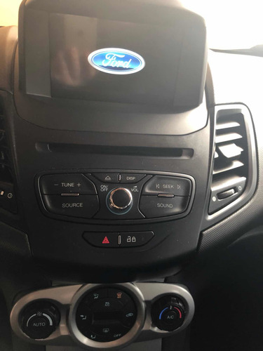 Imagem 8 de 13 de Ford Fiesta 2018 1.6 16v Sel Flex Powershift 5p