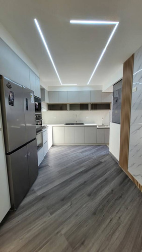 Apartamento En Venta En Las Chimeneas