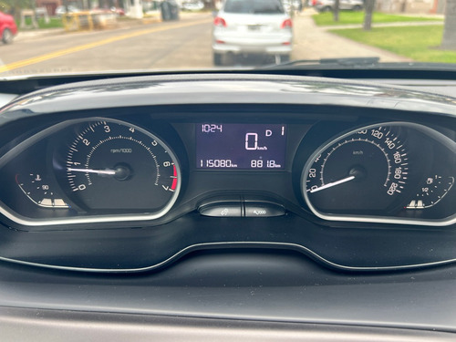 Peugeot 2008 1.6 Feline Tip