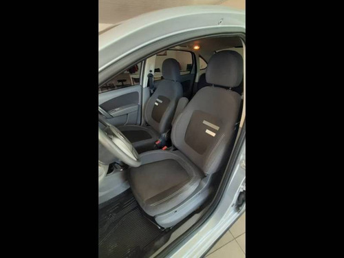Fiat Grand Siena Essence 1.6 Completo