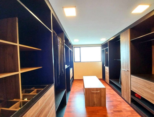 Casa En Venta Valle De Los Chillos
