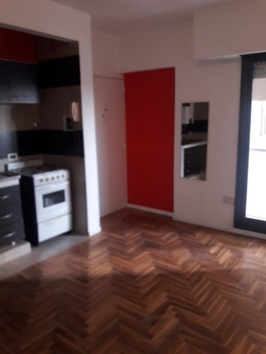 Imagen 4 de 14 de Departamento De 2 Ambientes En Venta - Ramos Mejia Norte