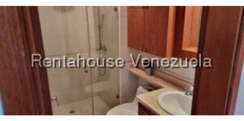 #25-12358 Exclusivo Apartamento En Lomas Del Club Hipico