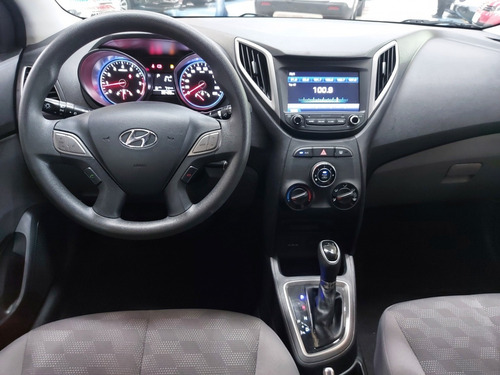 Imagem 9 de 15 de Hyundai Hb20s 2019 1.6 Style Flex Aut. 4p