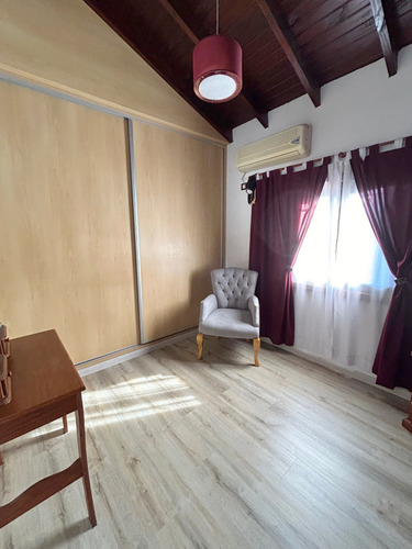 Lujan 1300 - Lanus Este - Excelente Chalet 5 Amb Con Parque Y Pileta! Impecable