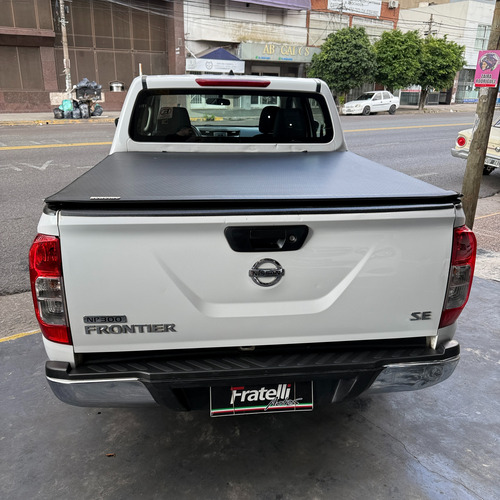 Nissan NP300 2.3 Frontier Se Cd 4x2 Mt