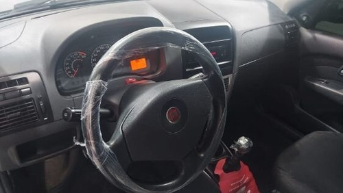 Imagem 9 de 10 de Fiat Siena El 1.0 8v (flex) 2010/2010 Preto